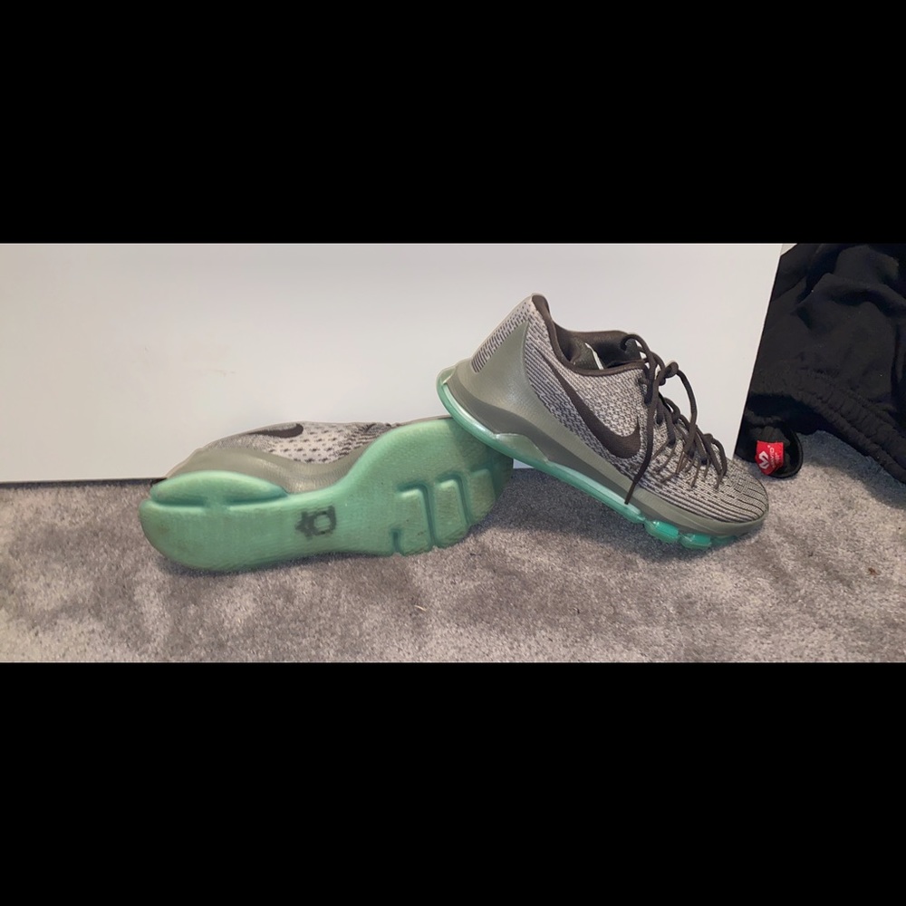 kd basketball shoes